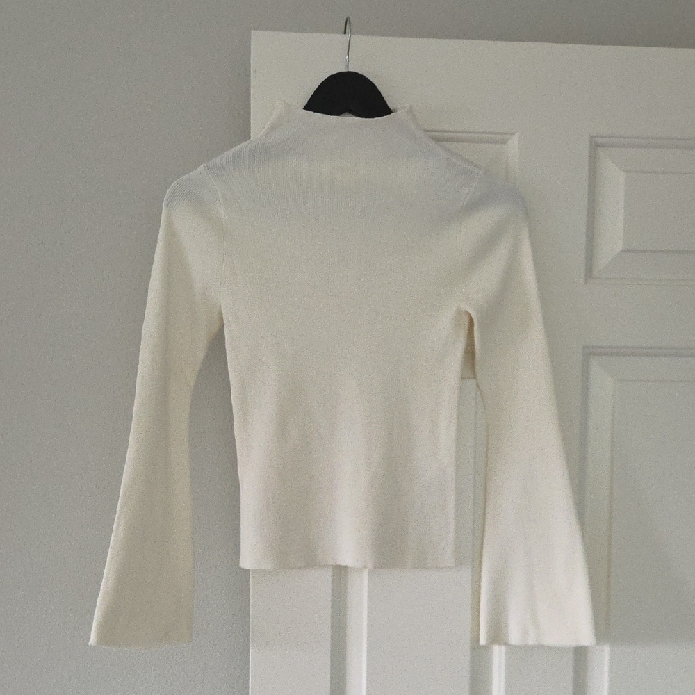 NWT Anthropologie Maeve Bell Sleeve Top // Ivory, XXS